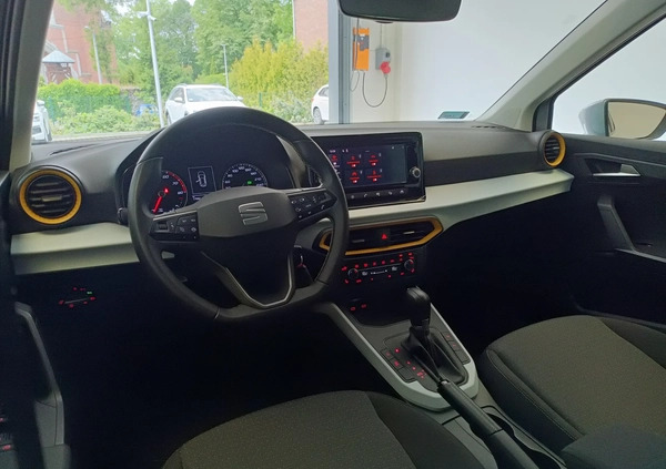 Seat Arona cena 82900 przebieg: 17537, rok produkcji 2021 z Choszczno małe 497